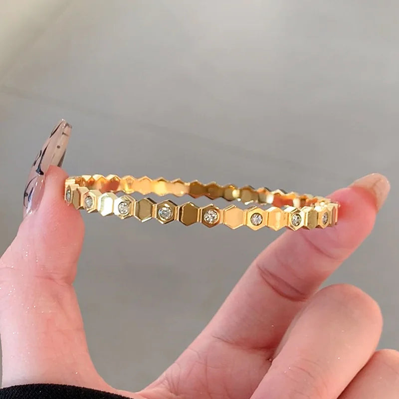 Circle Sparkle Bracelet