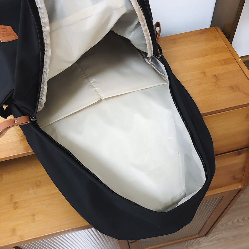 Wholesale Korean Style Schoolbag Backpack – Fashionable & Simple