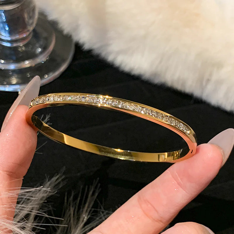 Circle Sparkle Bracelet