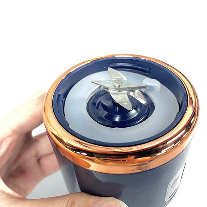 Portable USB Fruit Blender & Smoothie Maker